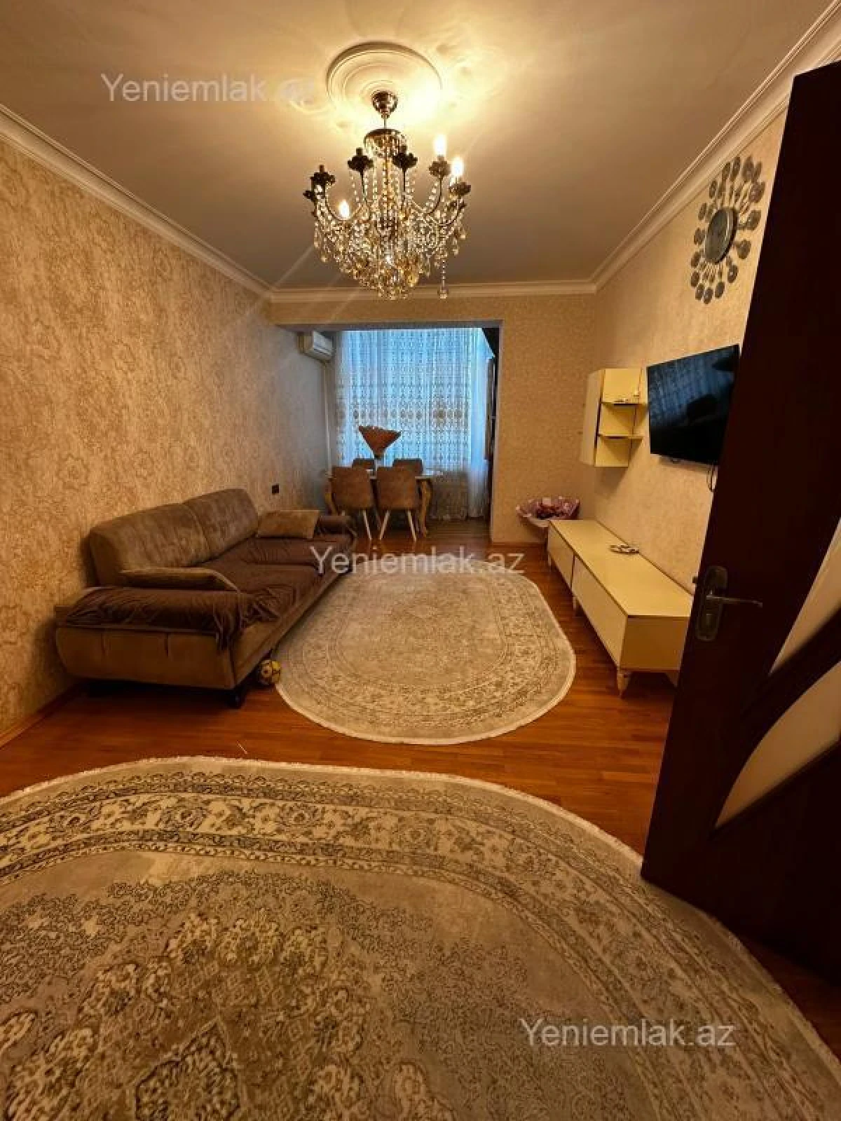 Satılır 3 otaqlı köhnə tikili 100 m²