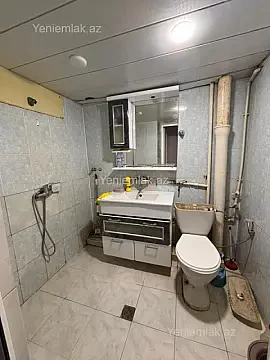 Satılır 1 otaqlı köhnə tikili 30 m²