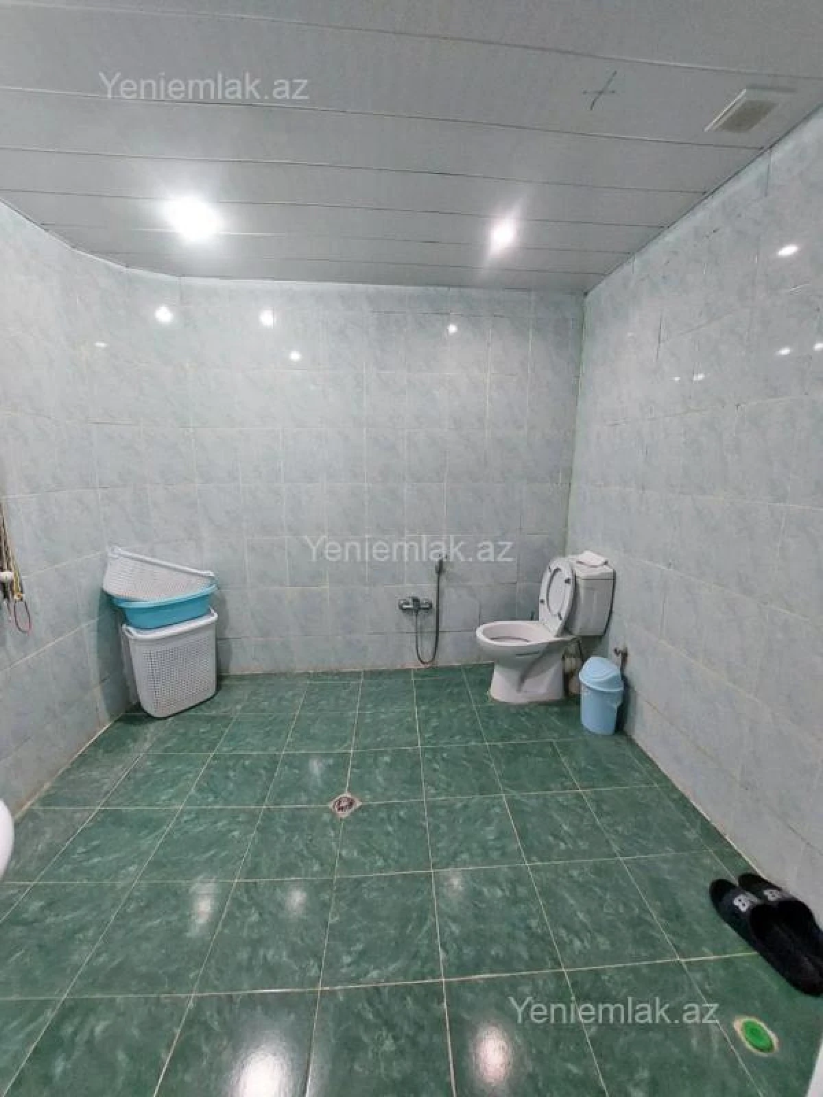 Satılır 3 otaqlı yeni tikili 130 m²