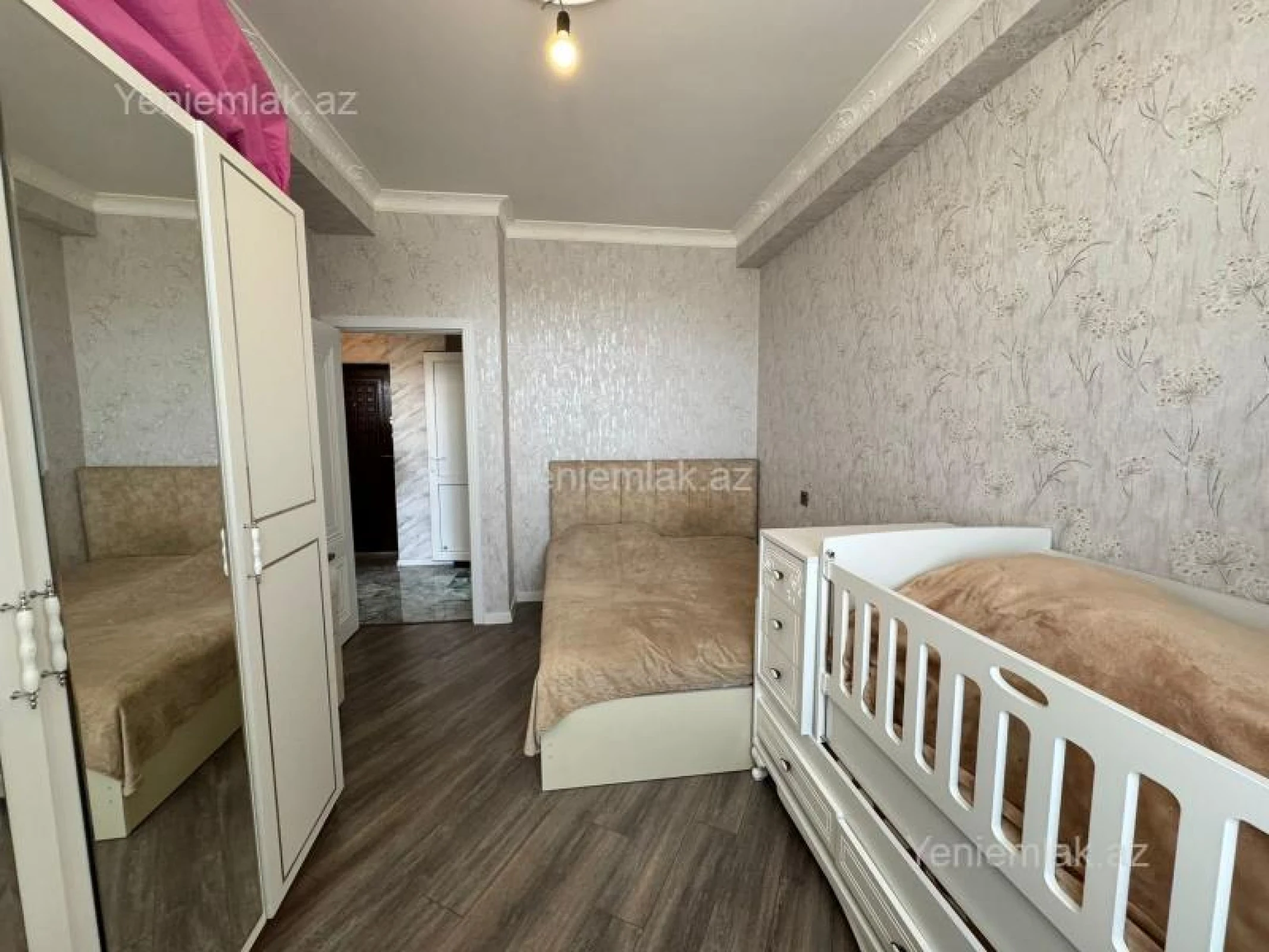 Satılır 2 otaqlı yeni tikili 50 m²