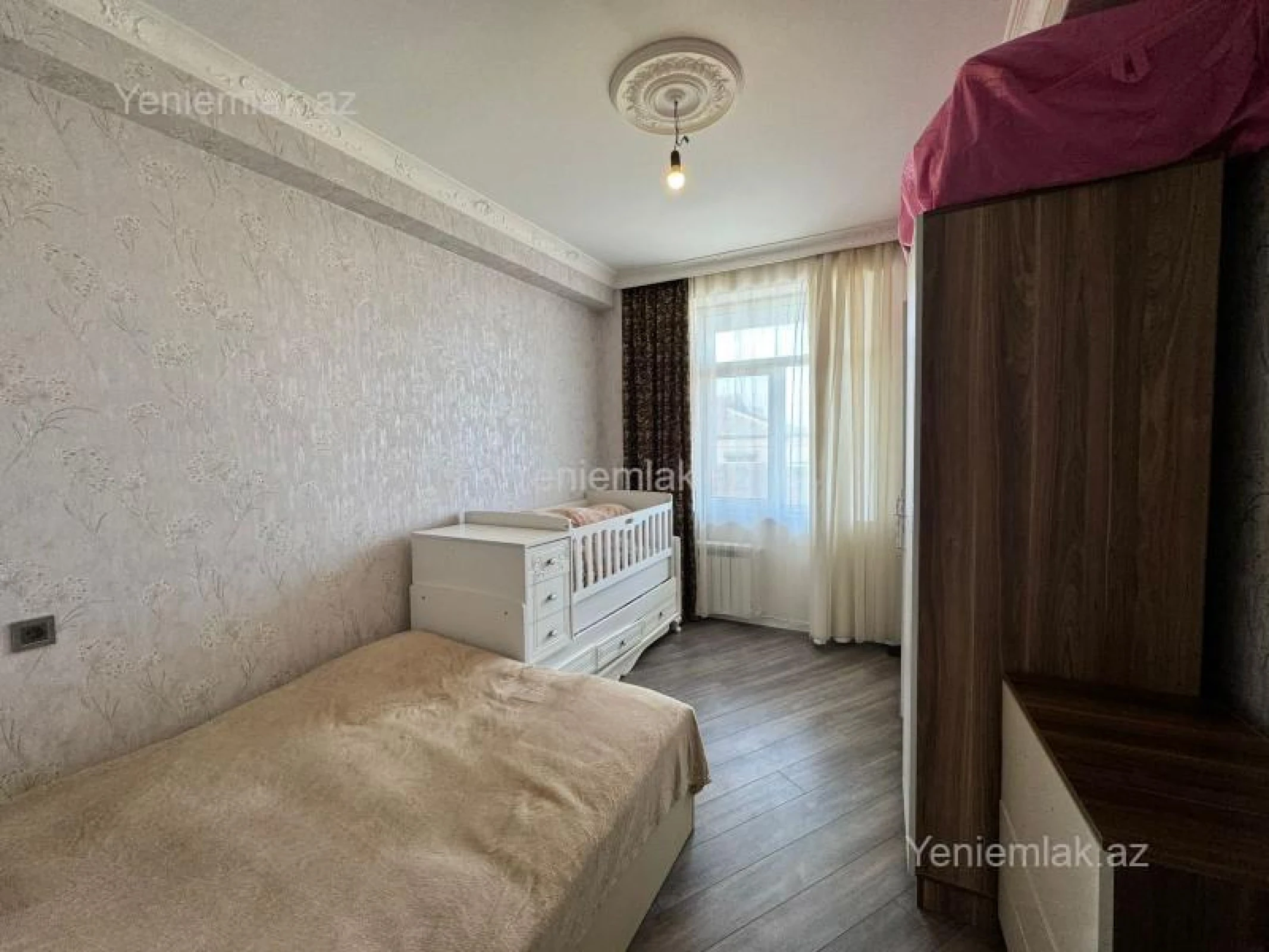 Satılır 2 otaqlı yeni tikili 50 m²