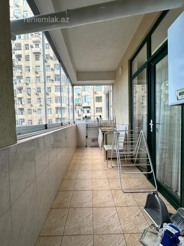 Satılır 2 otaqlı yeni tikili 93 m²