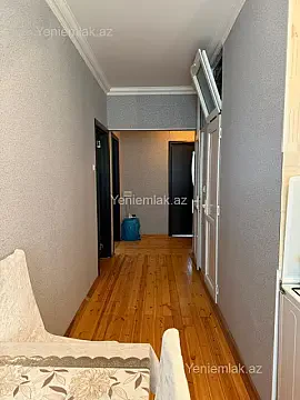 Satılır 3 otaqlı köhnə tikili 80 m²