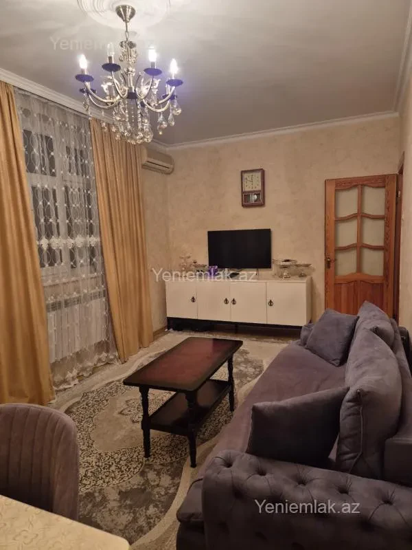 Satılır 2 otaqlı köhnə tikili 57 m²