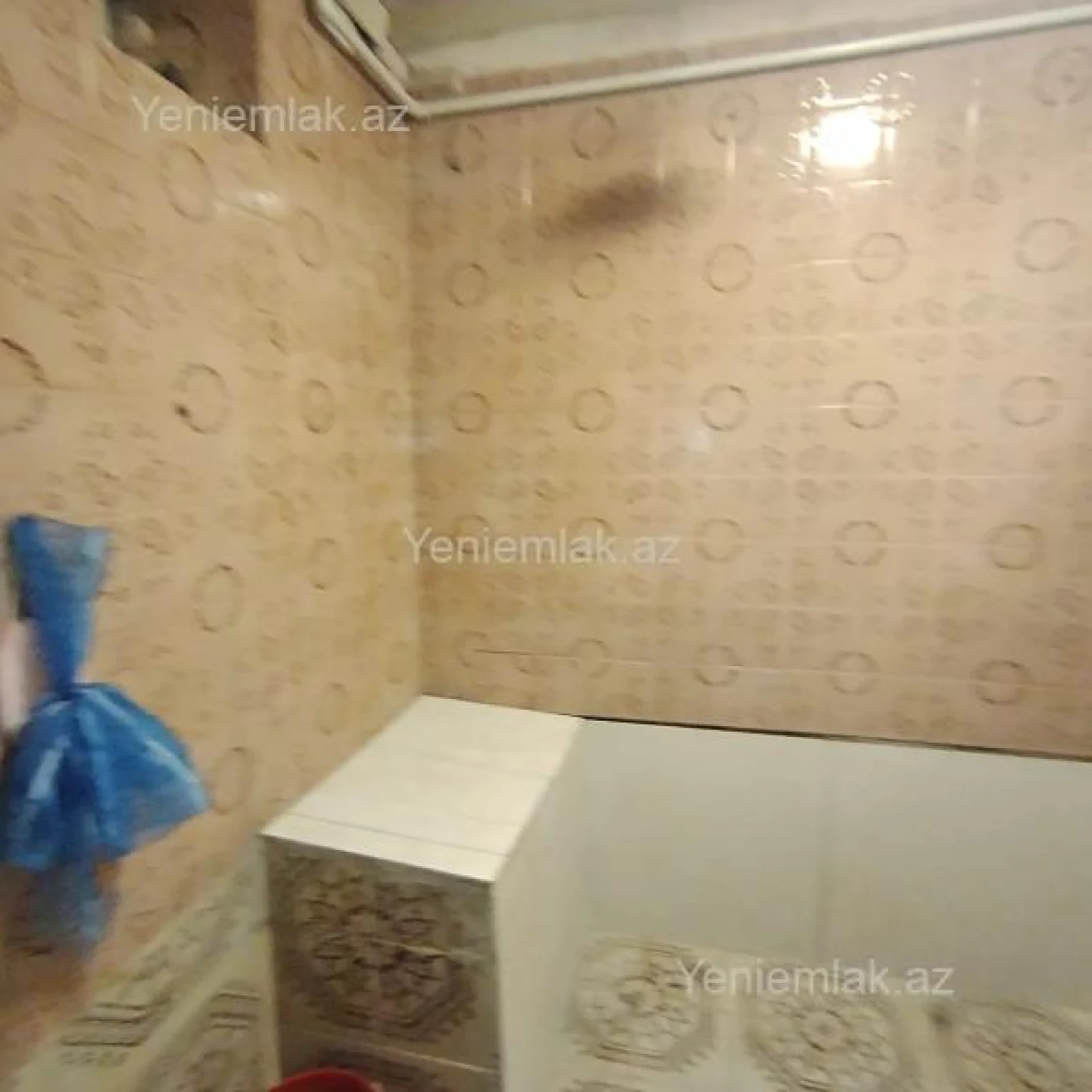 Satılır 3 otaqlı köhnə tikili 85 m²