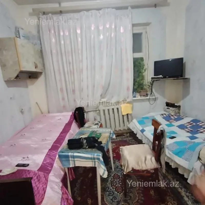 Satılır 3 otaqlı köhnə tikili 85 m²