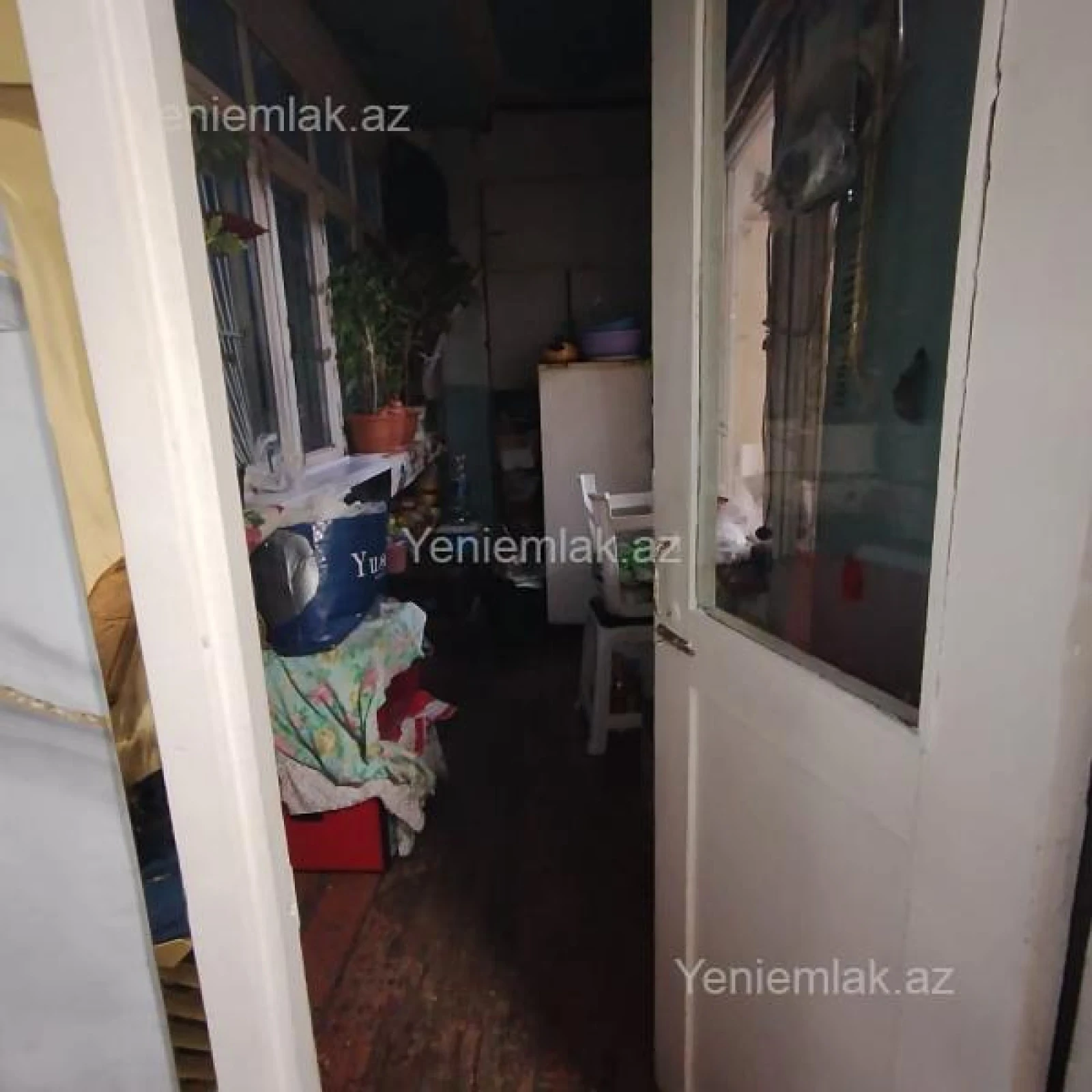 Satılır 3 otaqlı köhnə tikili 85 m²