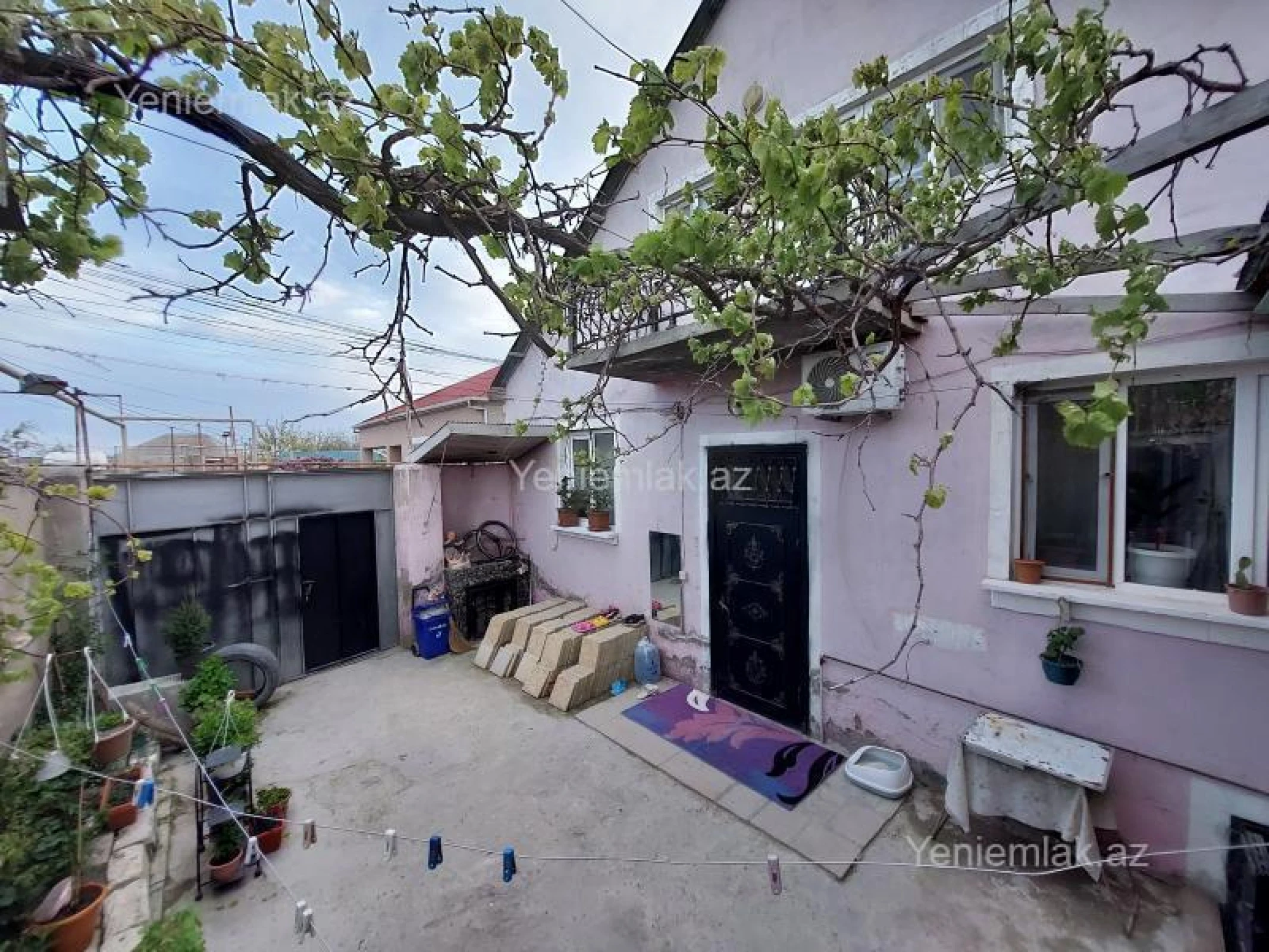 Satılır 6 otaqlı həyət evi 110 m²