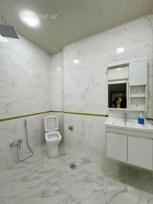 Satılır 1 otaqlı yeni tikili 50 m²