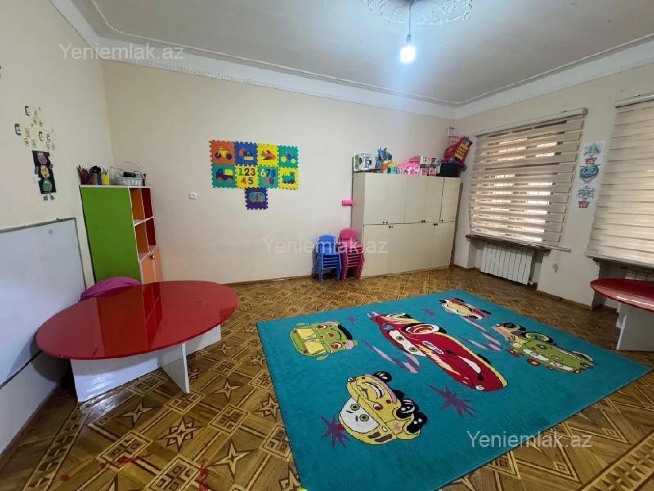 Satılır 5 otaqlı obyekt 412 m²