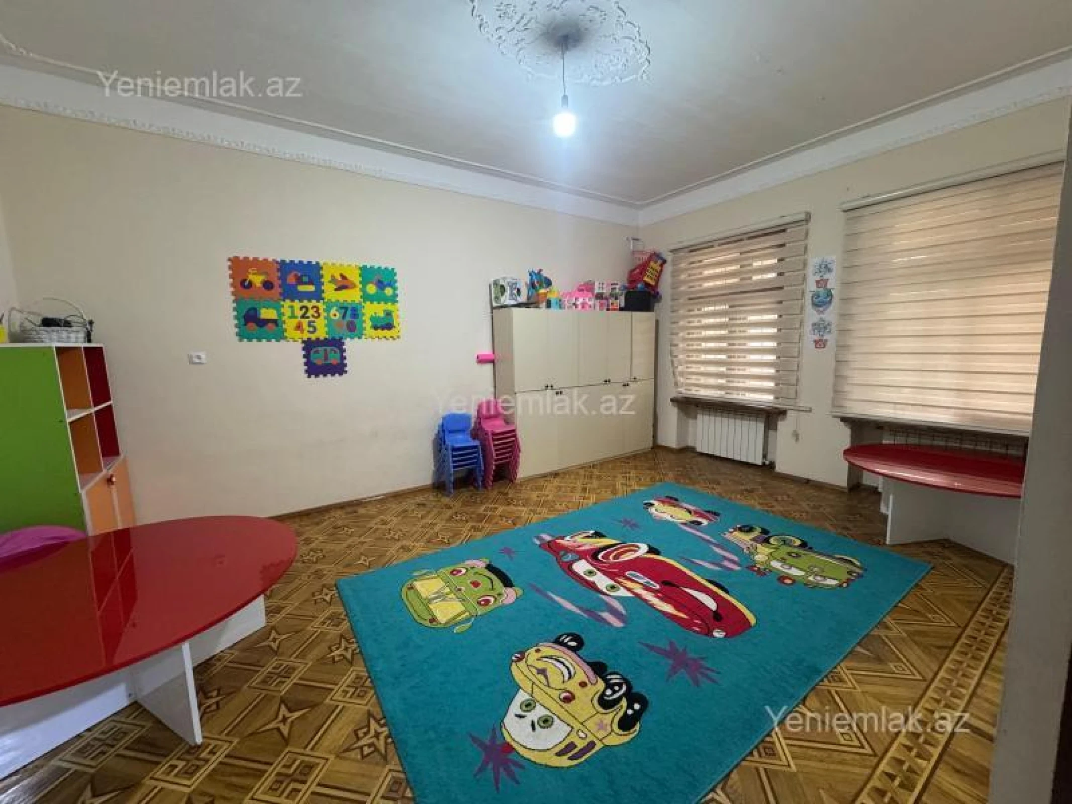 Satılır 5 otaqlı obyekt 412 m²