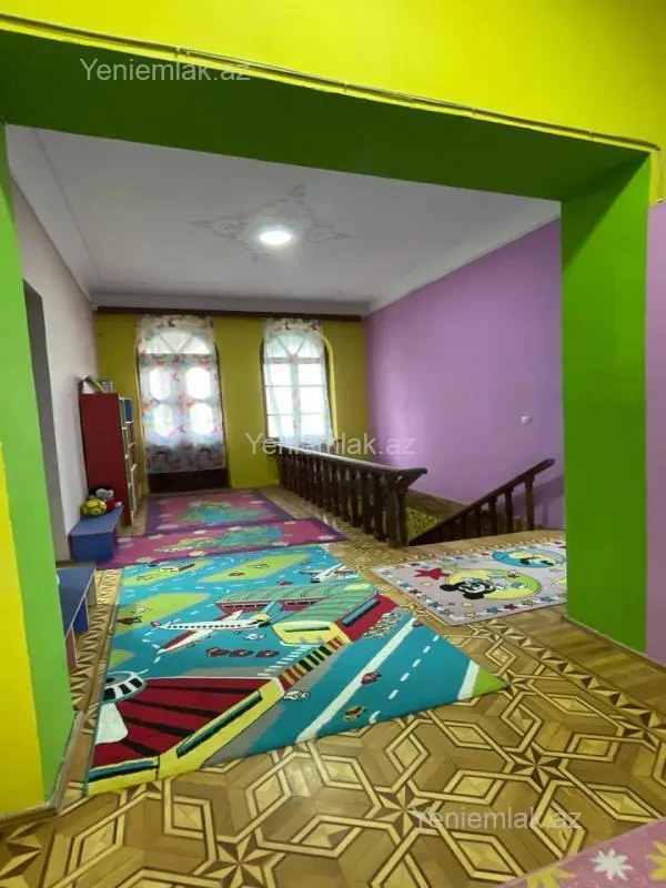 Satılır 5 otaqlı obyekt 412 m²