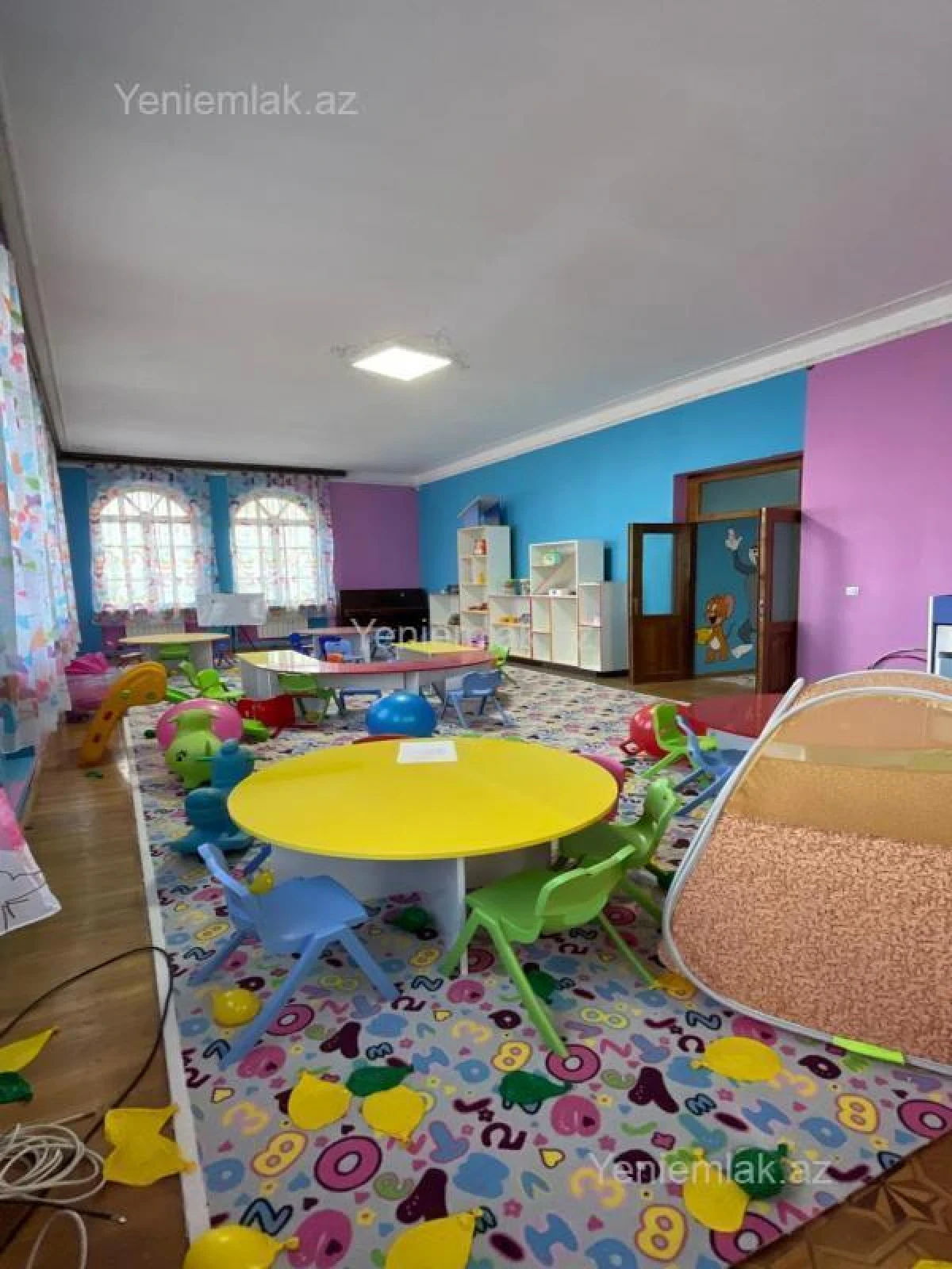 Satılır 5 otaqlı obyekt 412 m²