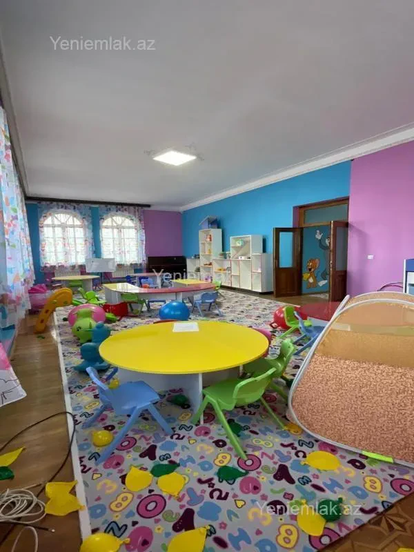 Satılır 5 otaqlı obyekt 412 m²