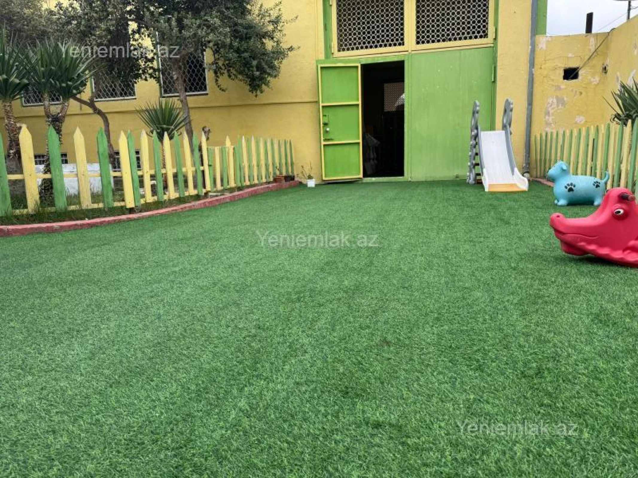 Satılır 5 otaqlı obyekt 412 m²