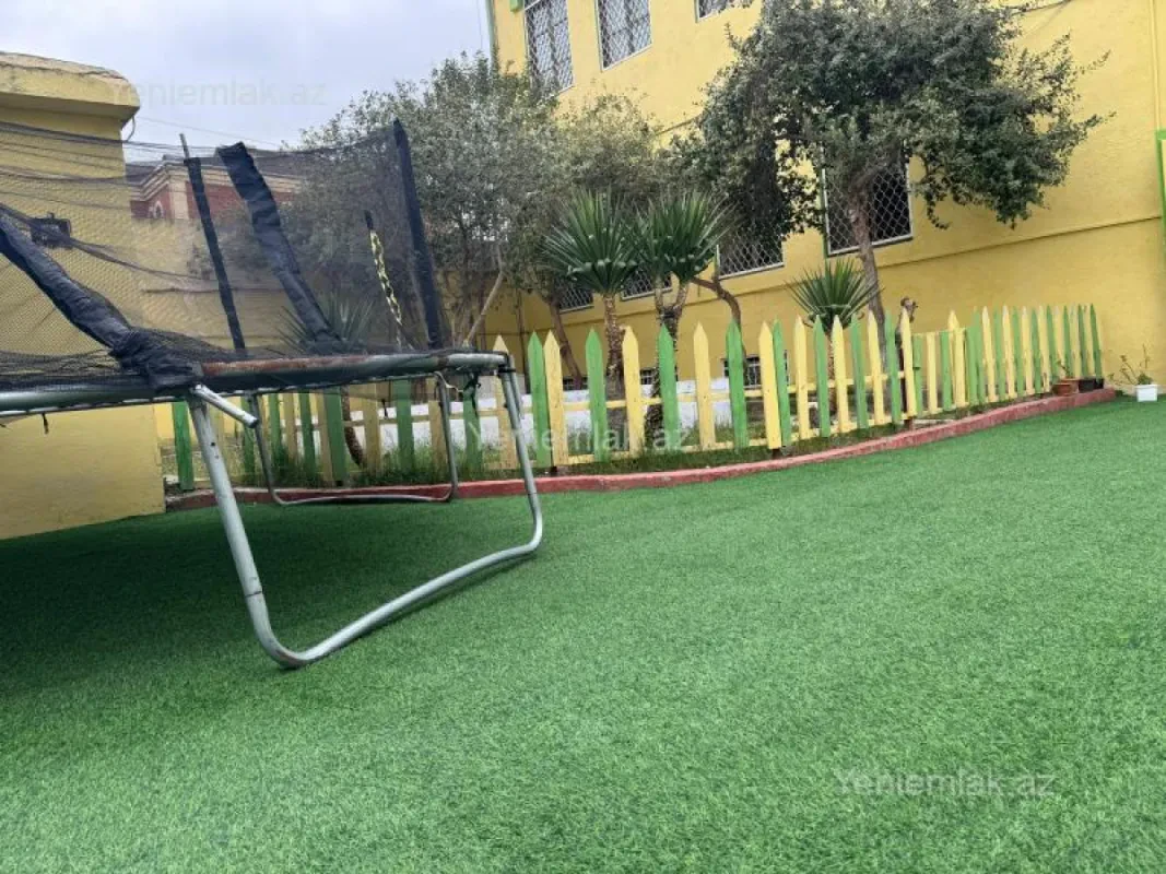 Satılır 5 otaqlı obyekt 412 m²