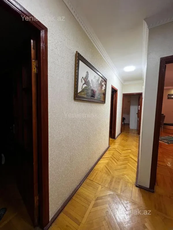 Satılır 5 otaqlı yeni tikili 145 m²