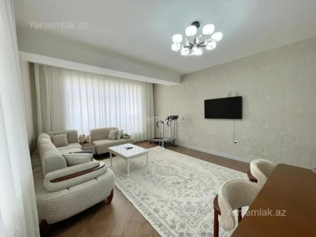 Satılır 3 otaqlı yeni tikili 120 m²