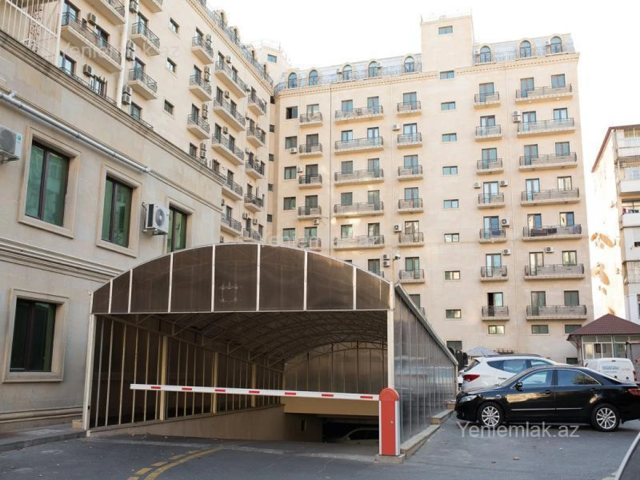 Satılır 6 otaqlı yeni tikili 280.5 m²