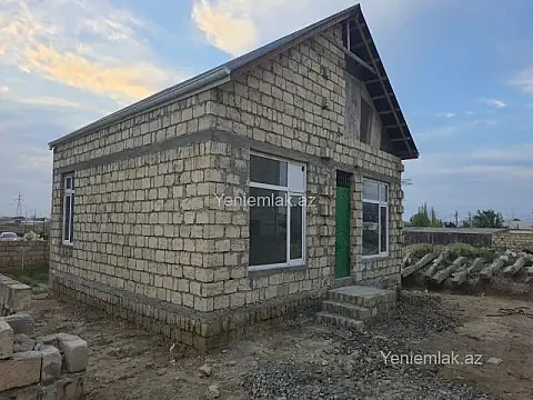 Satılır 3 otaqlı həyət evi 70 m² — Sumqayıt 3 otaq 70.00 m²