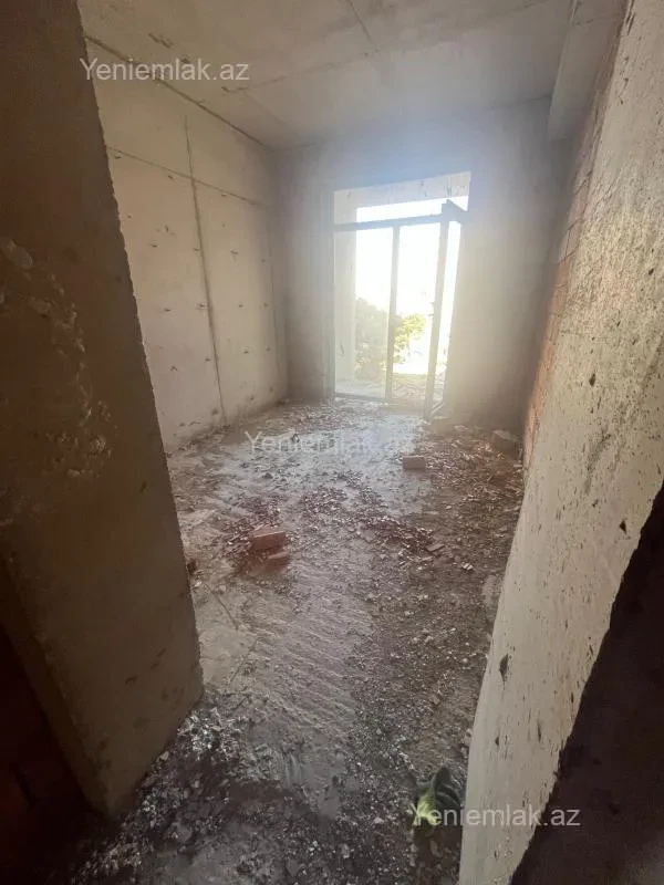 Satılır 3 otaqlı yeni tikili 131 m²