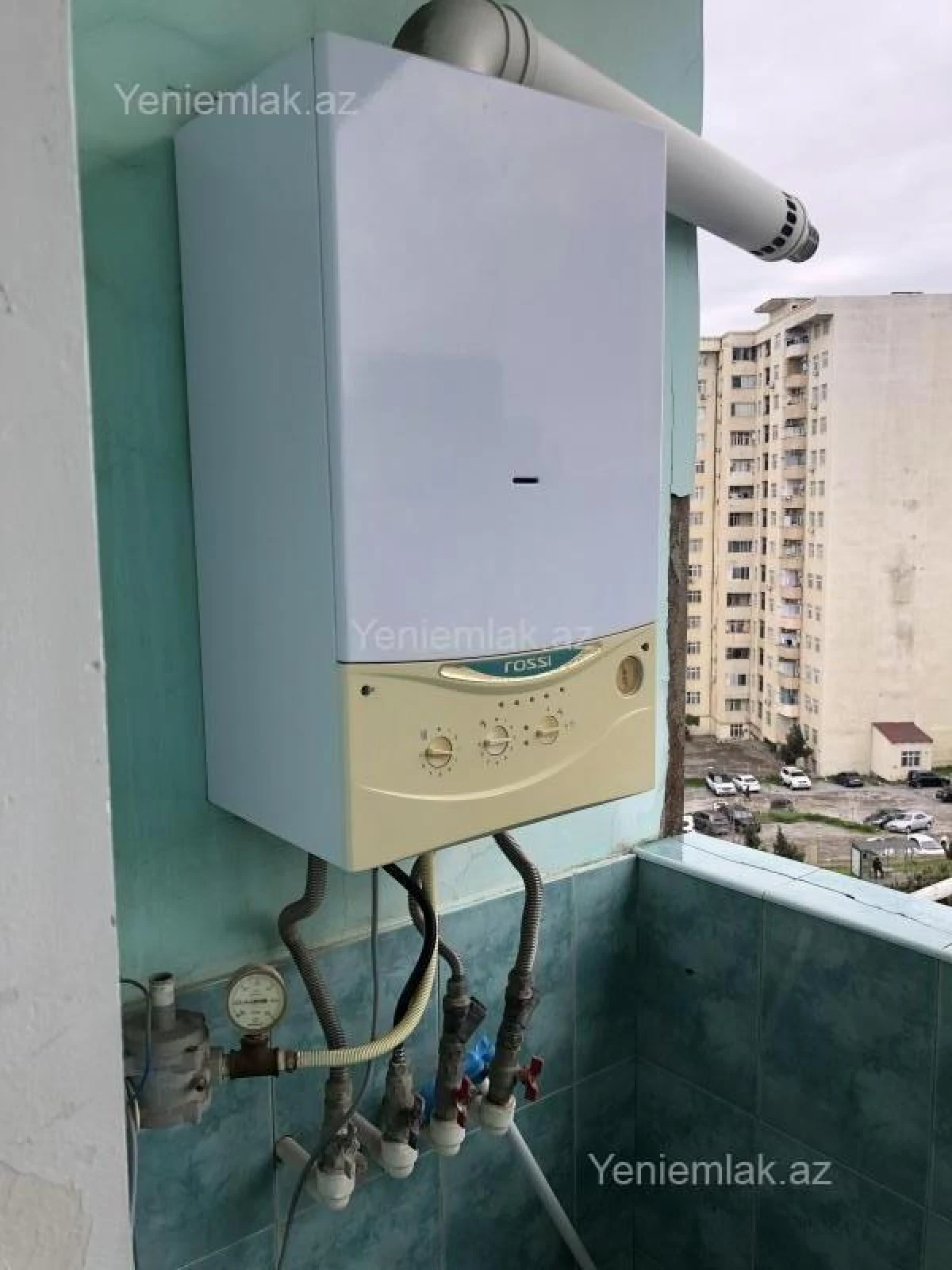 Satılır 3 otaqlı köhnə tikili 80 m²
