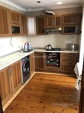Satılır 3 otaqlı köhnə tikili 80 m²