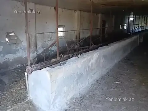 Satılır 16 otaqlı obyekt 60000 m²