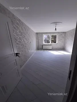 Satılır 2 otaqlı köhnə tikili 45 m² — Sumqayıt, 3-cü mikrorayon 2 otaq 45.00 m²