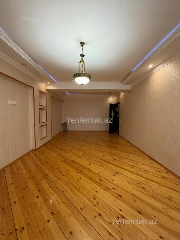Satılır 2 otaqlı yeni tikili 80 m²
