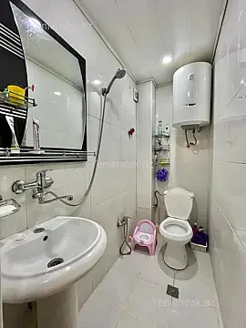 Satılır 2 otaqlı köhnə tikili 40 m²