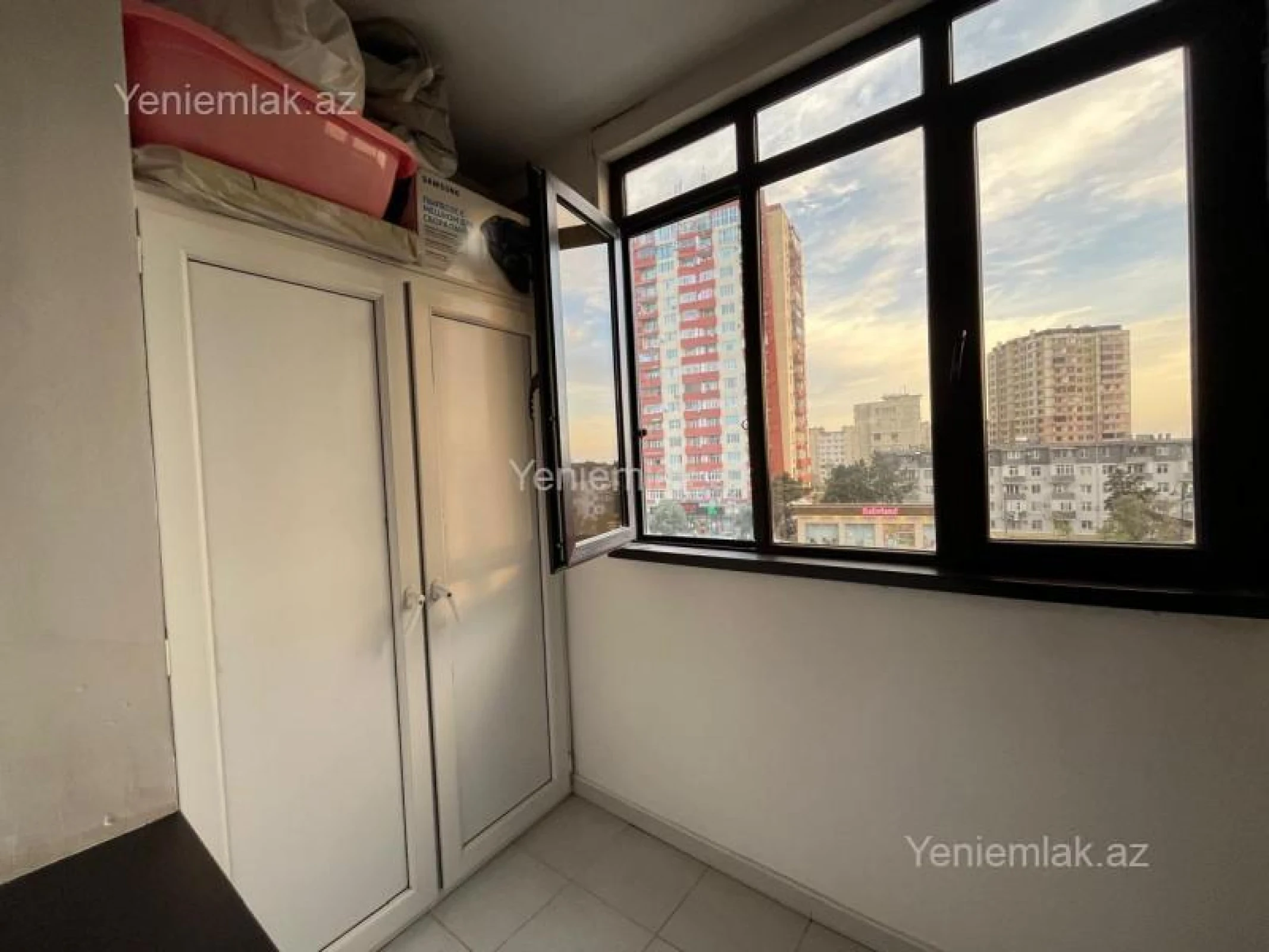 Satılır 2 otaqlı köhnə tikili 40 m²