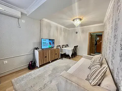 Satılır 2 otaqlı köhnə tikili 40 m²