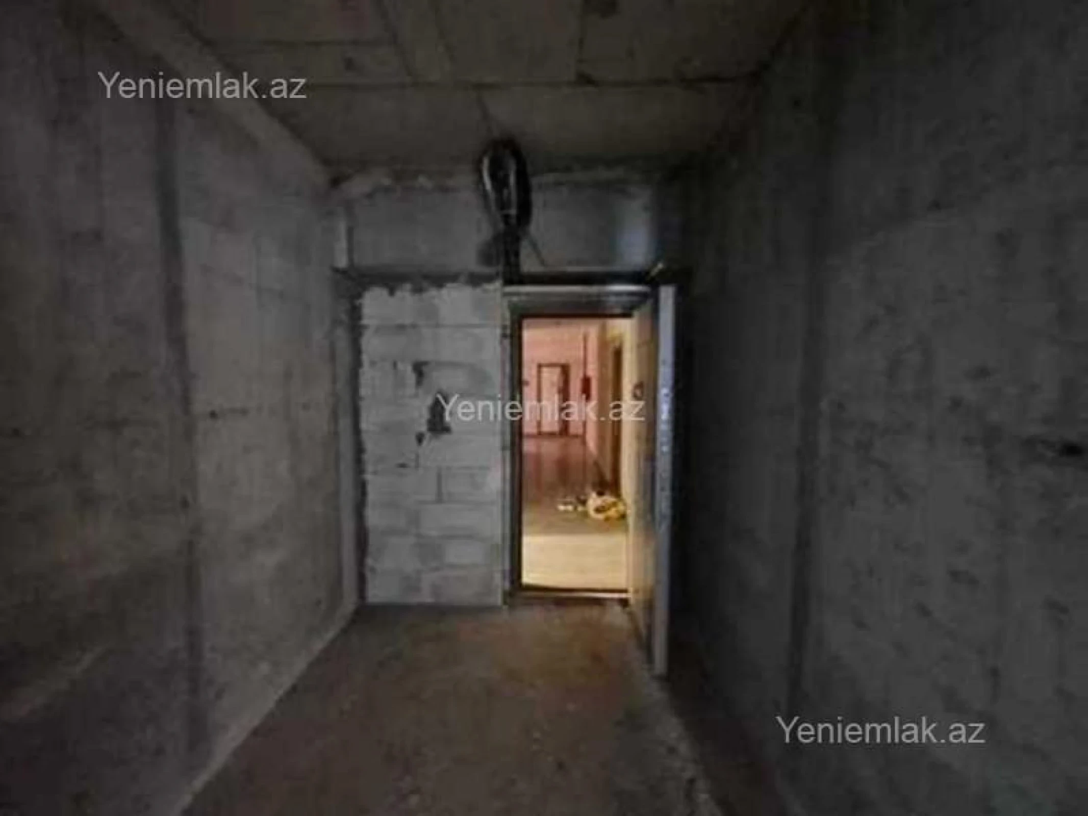 Satılır 3 otaqlı yeni tikili 150 m²