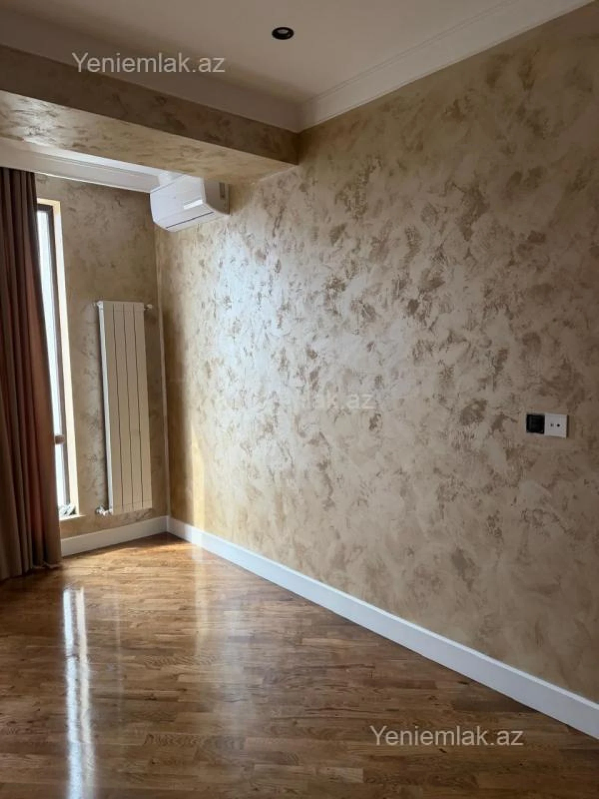 Satılır 3 otaqlı yeni tikili 110 m²