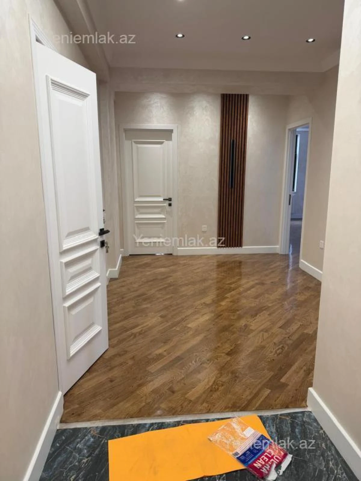 Satılır 3 otaqlı yeni tikili 110 m²