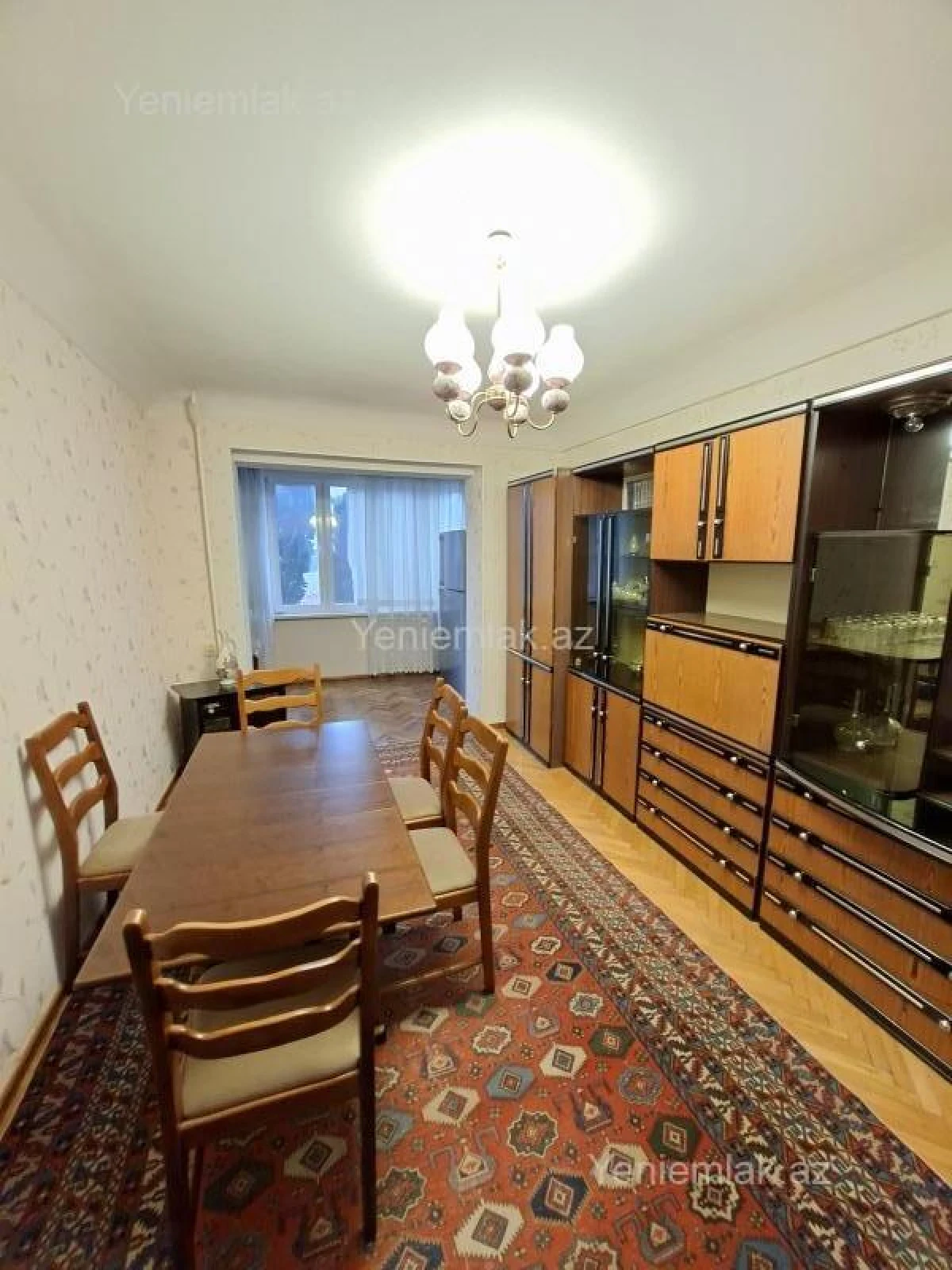 Satılır 3 otaqlı köhnə tikili 70 m²