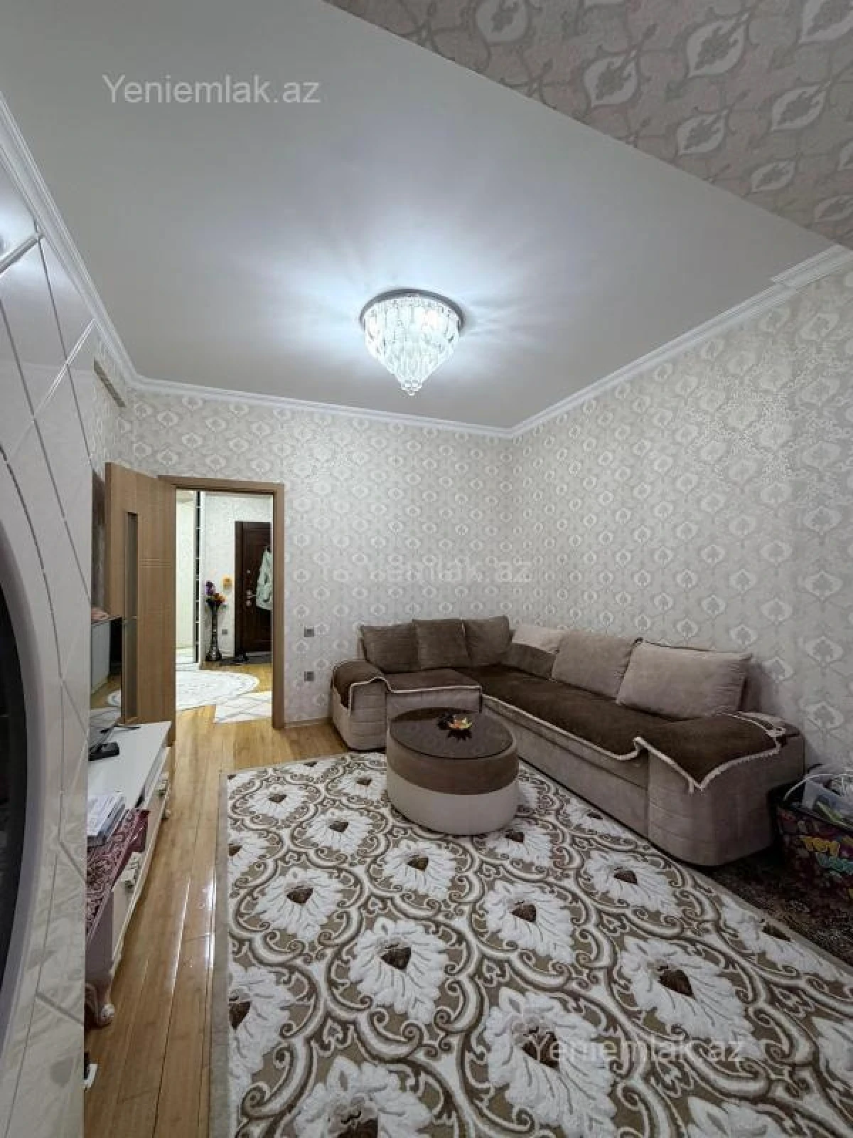 Satılır 2 otaqlı yeni tikili 72 m²