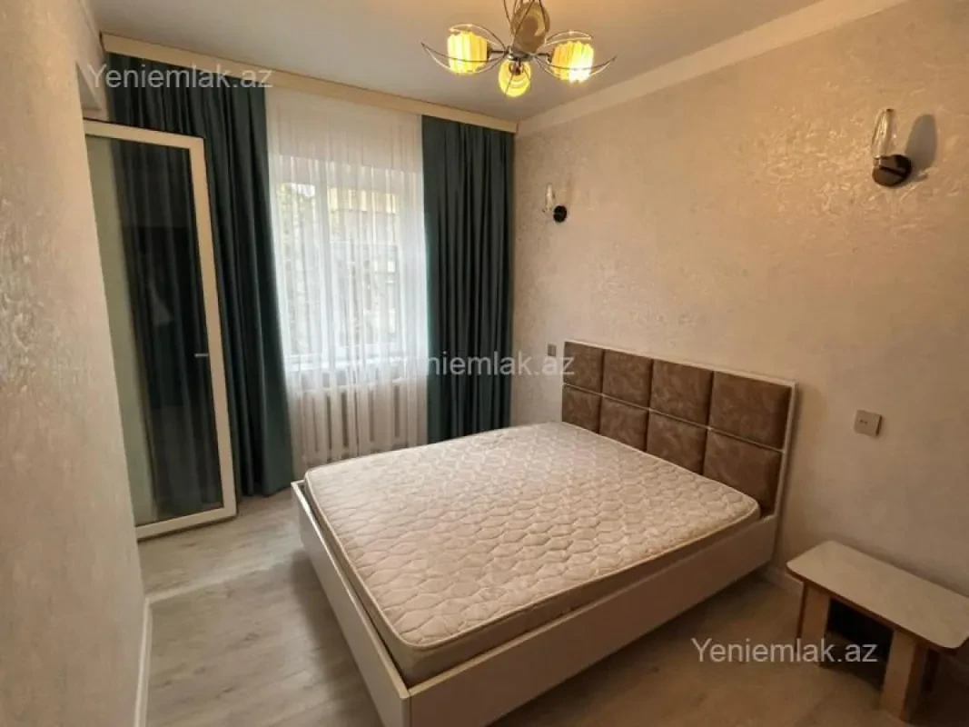 Satılır 2 otaqlı yeni tikili 70 m²