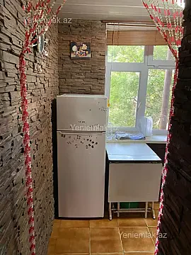 Satılır 3 otaqlı köhnə tikili 65 m²
