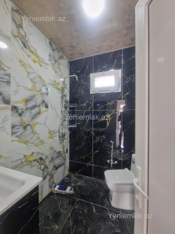 Satılır 4 otaqlı həyət evi 121 m²