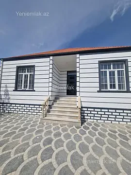 Satılır 4 otaqlı həyət evi 121 m²