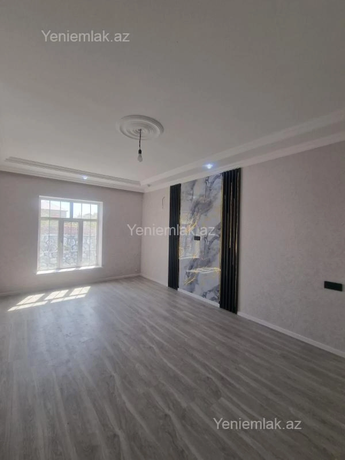 Satılır 4 otaqlı həyət evi 121 m²
