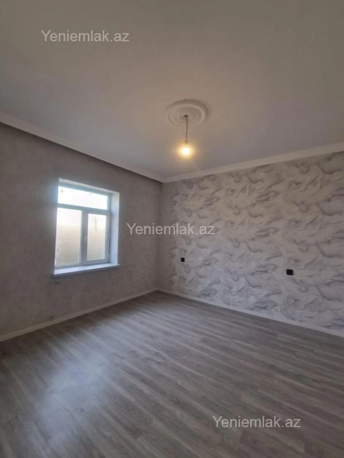Satılır 4 otaqlı həyət evi 121 m²