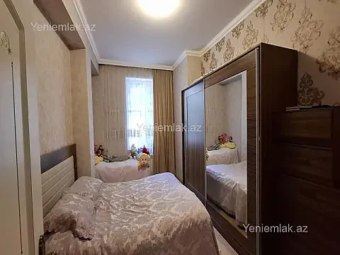Satılır 2 otaqlı yeni tikili 80 m²