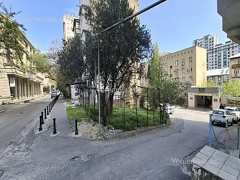 Satılır 3 otaqlı köhnə tikili 59 m² — Bakı, Yasamal 3 otaq 59.00 m²