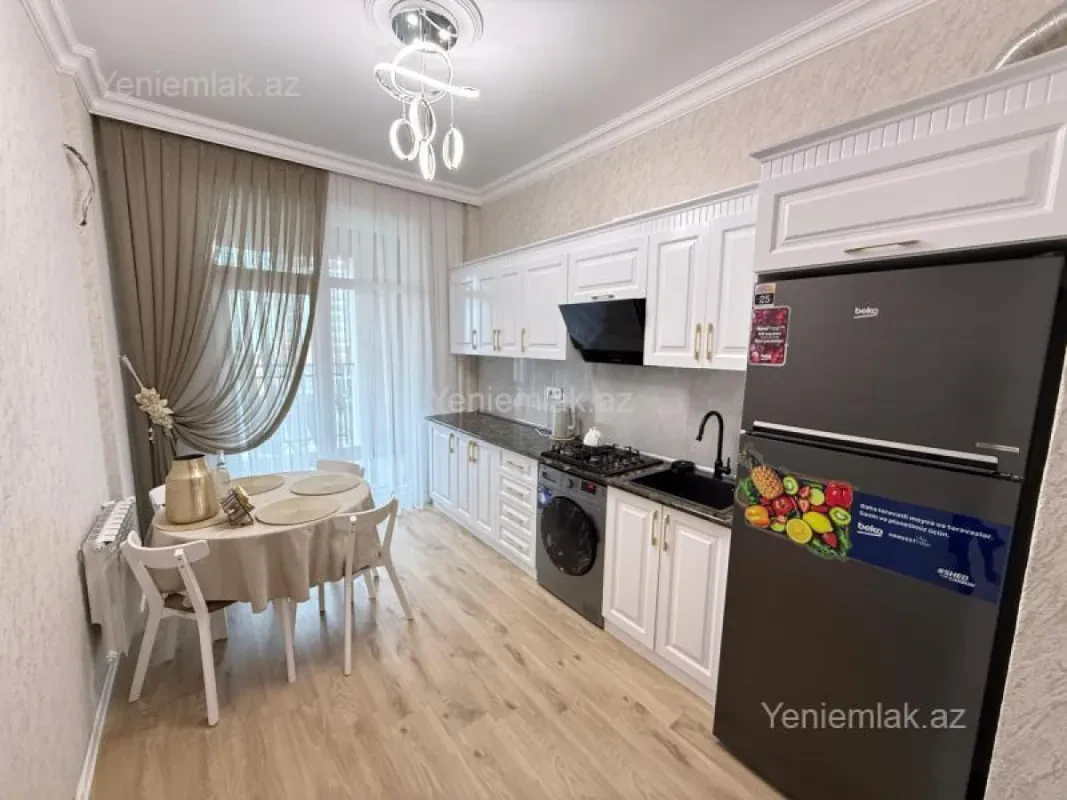 Satılır 2 otaqlı yeni tikili 92 m²