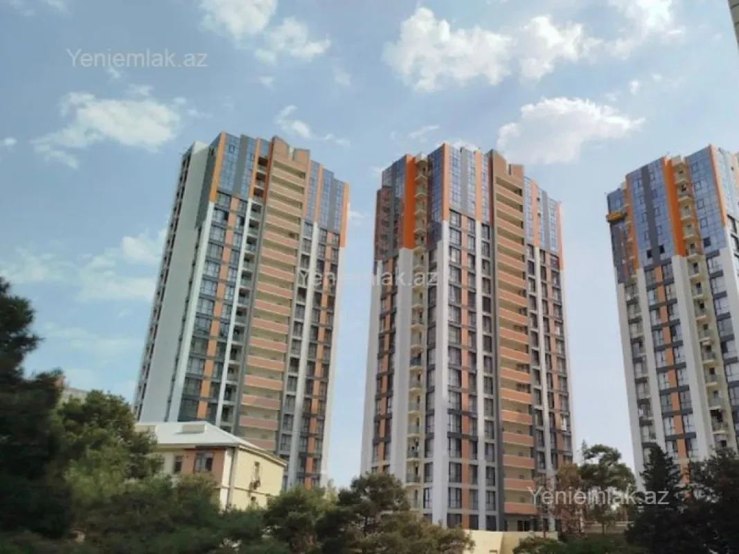 Satılır 3 otaqlı yeni tikili 83 m²