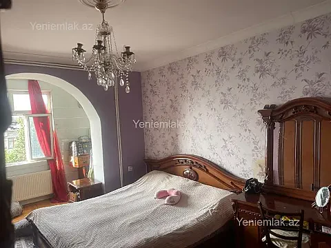 Satılır 3 otaqlı köhnə tikili 74 m²