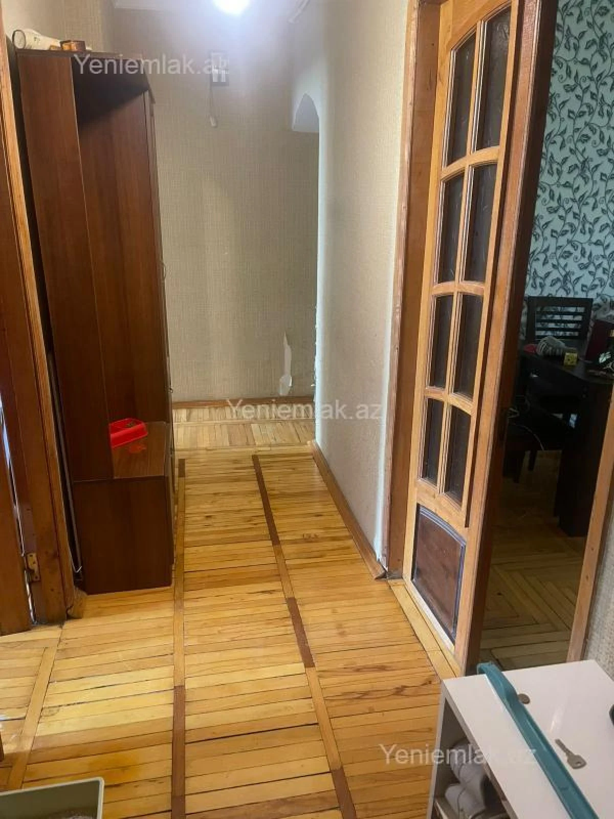 Satılır 3 otaqlı köhnə tikili 74 m²